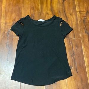Black Belk Top